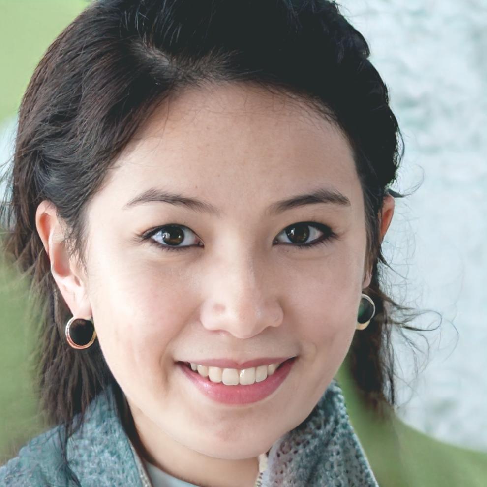 Portret Ileana Văduva, mentor educație financiară